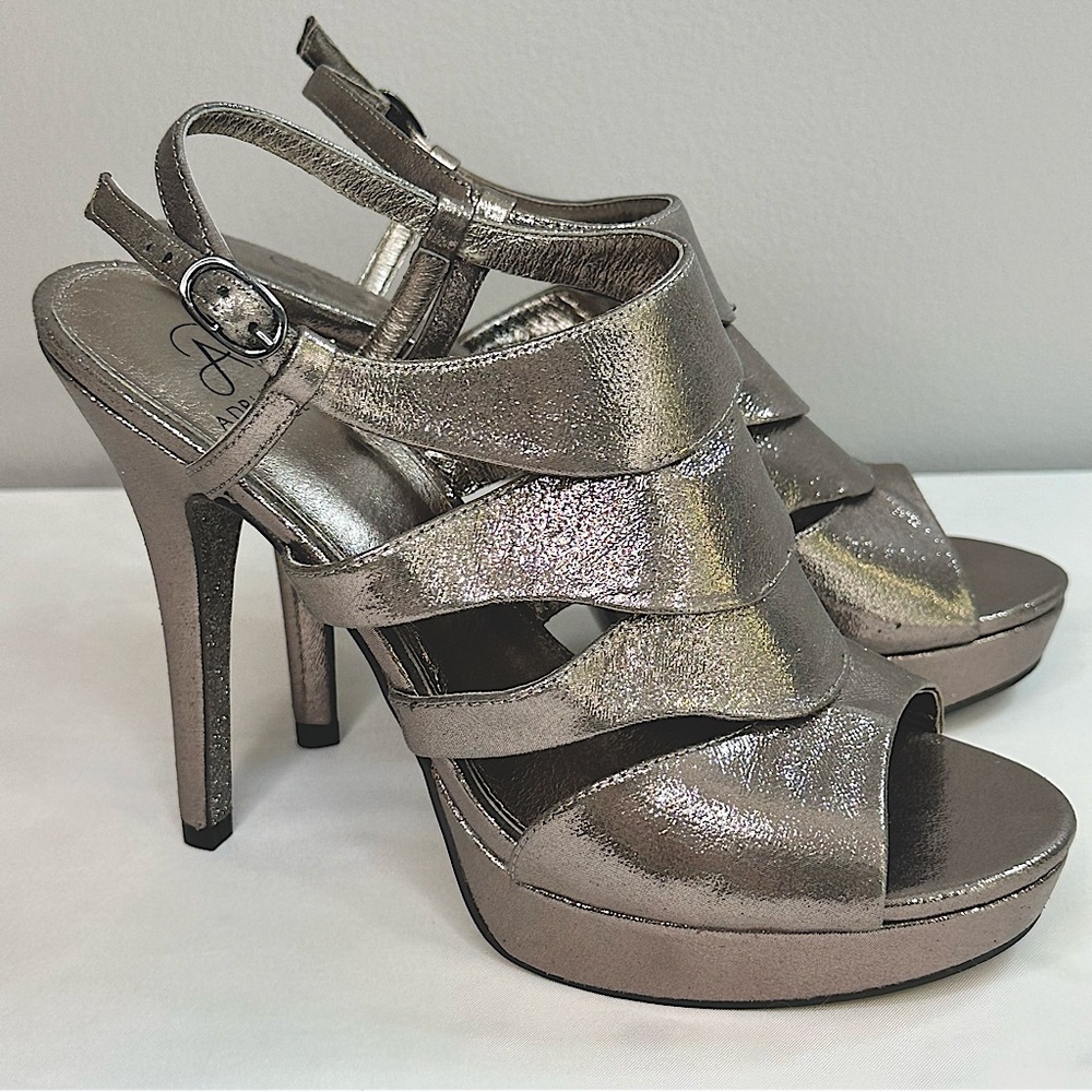 Adrianna Papell Elda Gunmetal Metallic silver Womens stiletto Heels